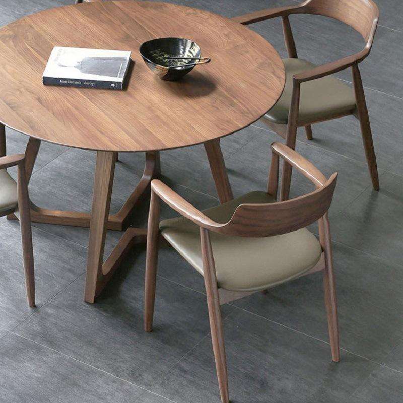Modern solid wood round dining table